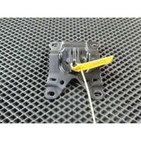 Замок капота Audi S8 D4 2013 4H0823186D,4H0823186E