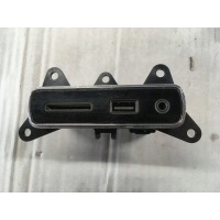 Блок usb aux maserati леванте 670037500