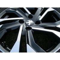 2023r как новые колёса колёсные диски 17 18 peugeot 2008 е 3008 5008 пробег 4.5 тысяч