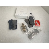 Колодки тормозной передняя maserati леванте v6 v8