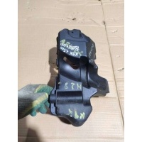 Декоративная крышка двигателя Renault Megane 2 2004 8200549100
