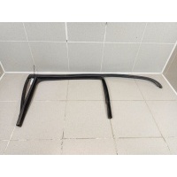 Уплотнитель стекла двери Mercedes-Benz E-Class W213 A2137357300