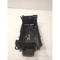 Opel insignia а подставка корпус akumulatora 2.0 cdti 13243606