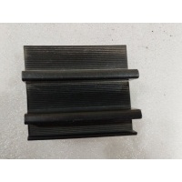 Заглушка буксировочного крюка Toyota Camry XV50 2014-2017 5212933070, 5212933071