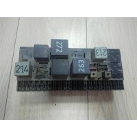 Блок реле Audi 80 /90 (B3) 1986-1991 443941822A