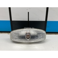 Повторитель на крыло белый Hyundai-Kia Getz (2002 - 2010) 923012F010