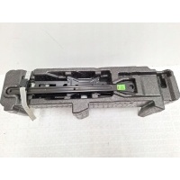 Audi q7 4m домкрат подъёмник ключ 4m0011031d 4m0011141