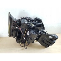 Мерседес gls gle корпус обогревателя a1678204901