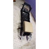 Подлокотник Jaguar XF 250 2012