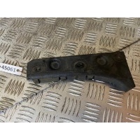 Кронштейн крепления бампера переднего Audi A6 C5 рестайлинг 2001-2004 2001 4B0807284B