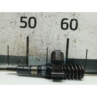 Форсунка дизельная электрическая Mitsubishi A6 [C6,4F] (2004 - 2011) MN980235