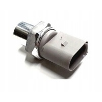 Nowy oryginalny датчик давления кондиционера audi 3r0959126