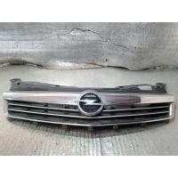 Решетка радиатора opel astra h 13225775 13225792 13225796 z157