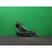 Кронштейн крепления бампера переднего Audi A6 C4 (S6,RS6) 1994 4A0 807 484 A