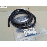 Уплотнитель лобового стекла FORD TRUCK Cargo II 2005- Ford T119082,3C46E03110AA