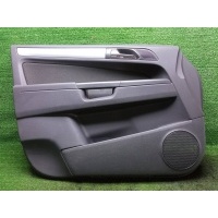 обшивка двери Opel Astra H (2004-2014) 13284106