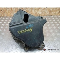 Корпус воздушного фильтра BMW 3 E90/E91/E92/E93 2008 13717532754,13717567175