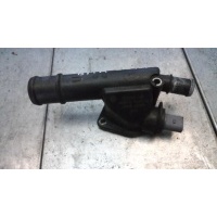 Фланец (тройник) системы охлаждения Volkswagen Jetta 5 поколение 2006 03G121132