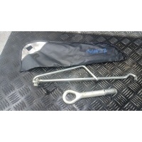 Крюк буксировочный TOYOTA RAV 4 (рест: 2010-2012) 2010 0912030050, 091110W110, 0911342010, 5196142040