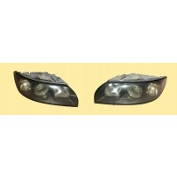 Фары фара volvo s40 v50 30698873 30698874