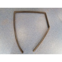 уплотнитель стекла двери Volvo 460 3472280