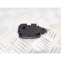 Моторчик заслонки печки Audi A6 C7 2017 CZ113930, CZ1139301640