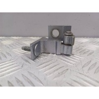 Петля двери Audi A6 C7 2017 4G0831401C