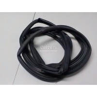 Уплотнитель двери Toyota Camry V30 (2001 - 2006) 6786233040