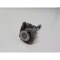 Вставка замка двери прав. Toyota Camry V30 (2001 - 2006) 6905133230