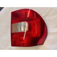 Skoda йети фара задняя левая 5l0945095
