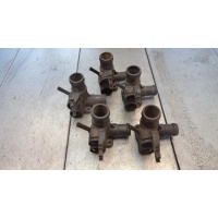 Фланец (тройник) системы охлаждения Volkswagen Passat B3 1993 037121133F