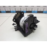 Корпус топливного фильтра Land Rover Discovery III (2004 - 2009) LR010416