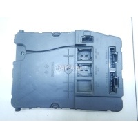 Блок предохранителей Renault Megane II (2003 - 2009) 8200780018