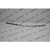 Молдинг переднего бампера RH (над решеткой) Li Auto LiXiang L9 2022 X0128030077