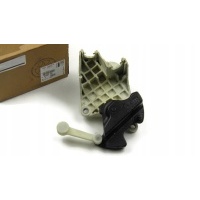 Крепление крепление тросов кпп c4 307 be4 оригинальный