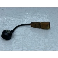 датчик детонации Audi A4 B7 06F905377