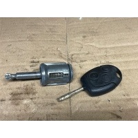 Личинка замка капота focus mk1 ключ