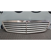 Решетка радиатора Mercedes C/W203 2000-2008 A2038800183, id84070