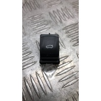 Кнопка открытия багажника BMW X3 G01 2019 6842027,61316842027
