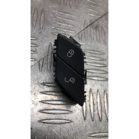 кнопка центрального замка Mercedes-Benz C-Класс W205/S205/C205 2017 A2059055151