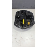 Peugeot 208 i вставка багажника домкрат 9817224380