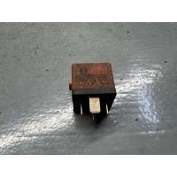 Реле бензонасоса BMW 3 E30 1993 0332014456
