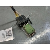 Сопротивление печки Volkswagen Caddy 2 1996 881055650