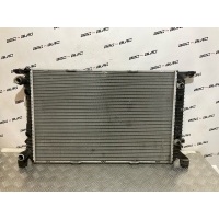 радиатор охлаждения двигателя Audi A4 B8 2010 8k0121251t