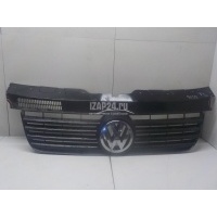 Решетка радиатора VAG Transporter T5 (2003 - 2015) 7H0853653
