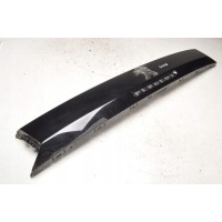 Peugeot 5008 ii диафрагма накладка крышки багажника 9814790977