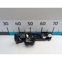 Кронштейн ручки Mercedes Benz W204 (2007 - 2015) 2047602334