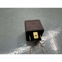 Реле бензонасоса Opel Vectra A 1995 90464759,0332019452