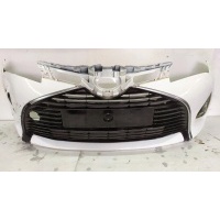 Бампер передняя передний toyota yaris iii рестайлинг