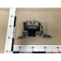 Опора двигателя правая Ford Ford C-MAX 2003-2010 1811940